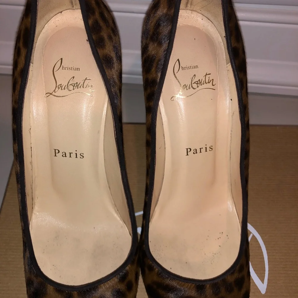 Christian Louboutin Morphing Pony Wedge 37 - Picture 6 of 7